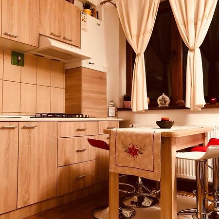 Fairytale Apartment Close To Bradu Ski Slope Poiana Brasov Esterno foto